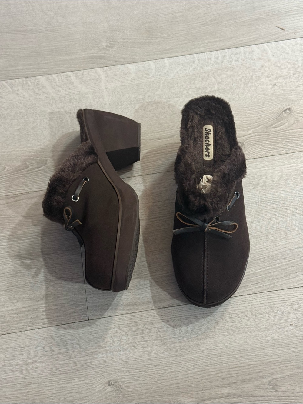 Vintage Y2K Skechers Suede Faux Fur Platform Clogs Mules Bow Brown Size 10